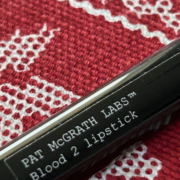 Pat Mcgrath Labs Lust 004 Lipstick Blood 2 NWOP - Picture 4 of 5